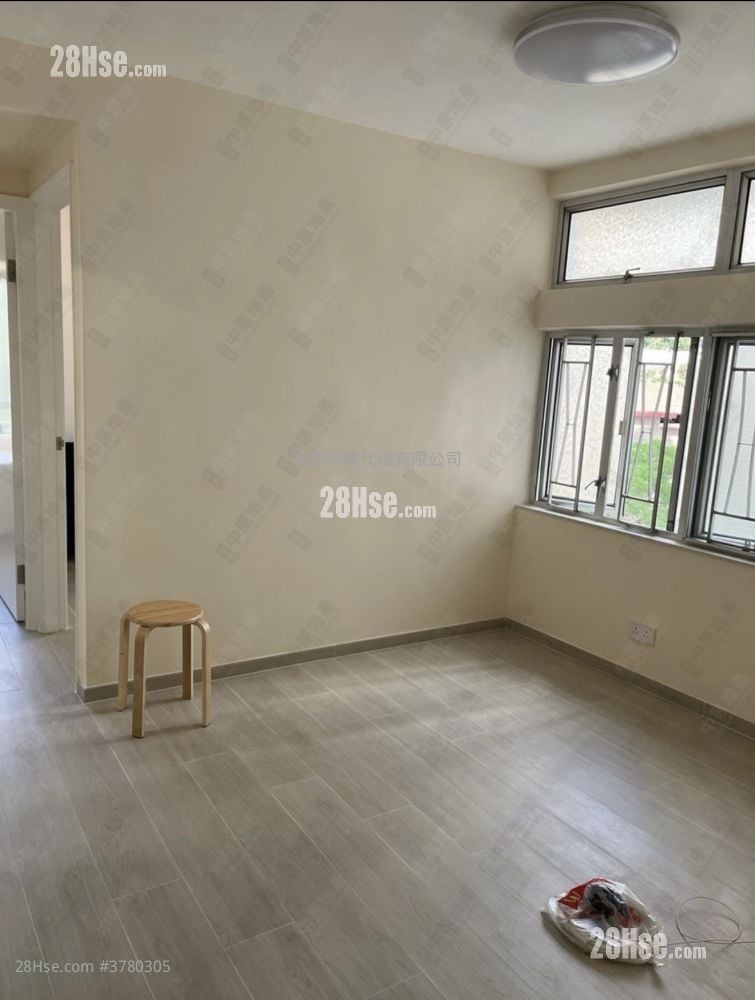 新葵兴花园 售盘 2 房 , 1 浴室 480 平方尺