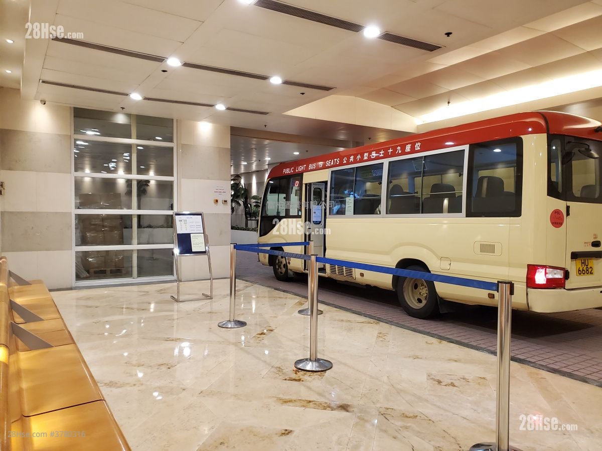 高逸华轩 售盘 3 房 , 2 浴室 714 平方尺