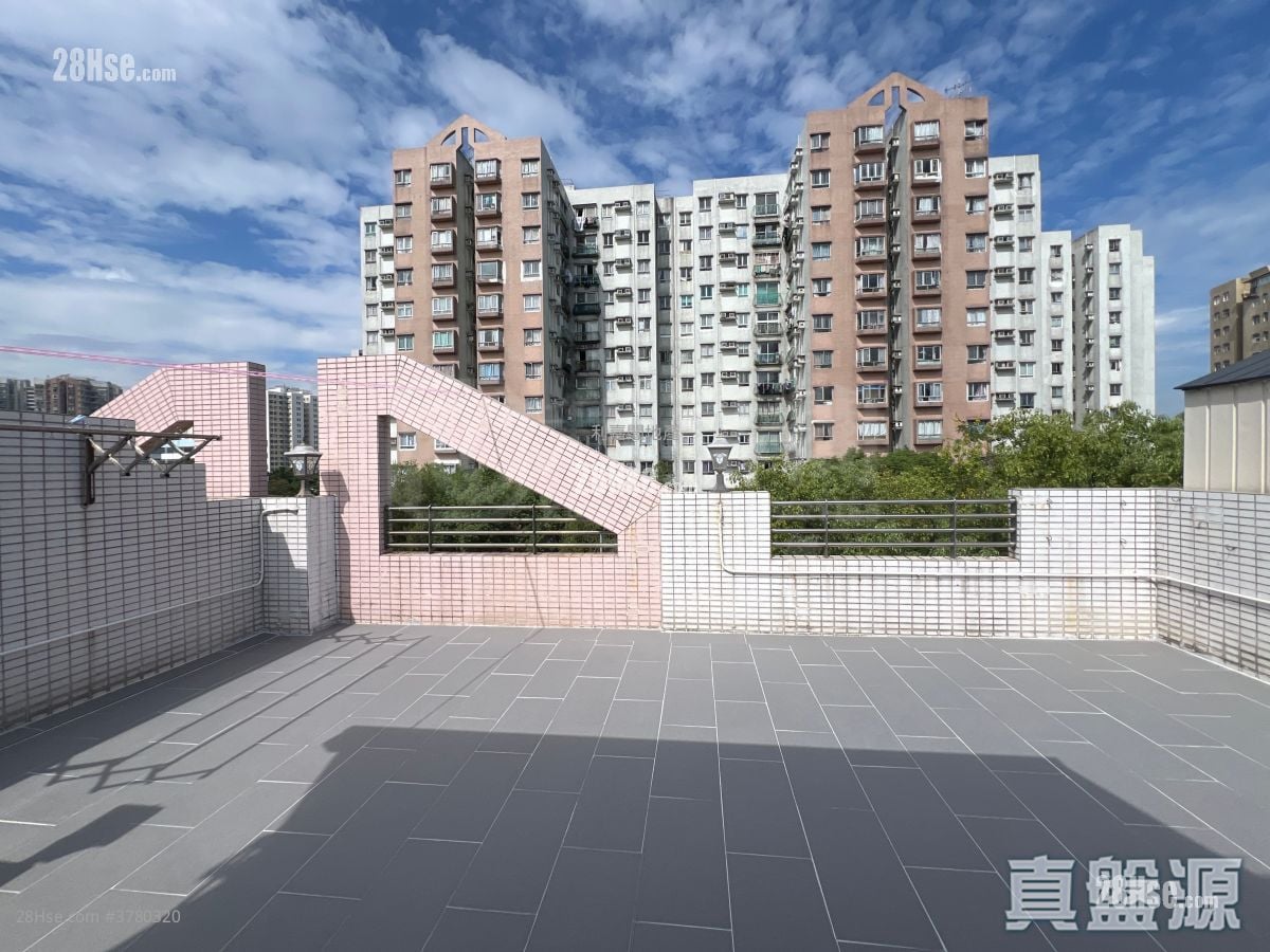 Eden Garden Rental 3 Bedrooms 1,077 ft²