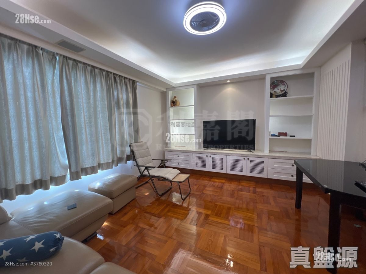 Eden Garden Rental 3 Bedrooms 1,077 ft²