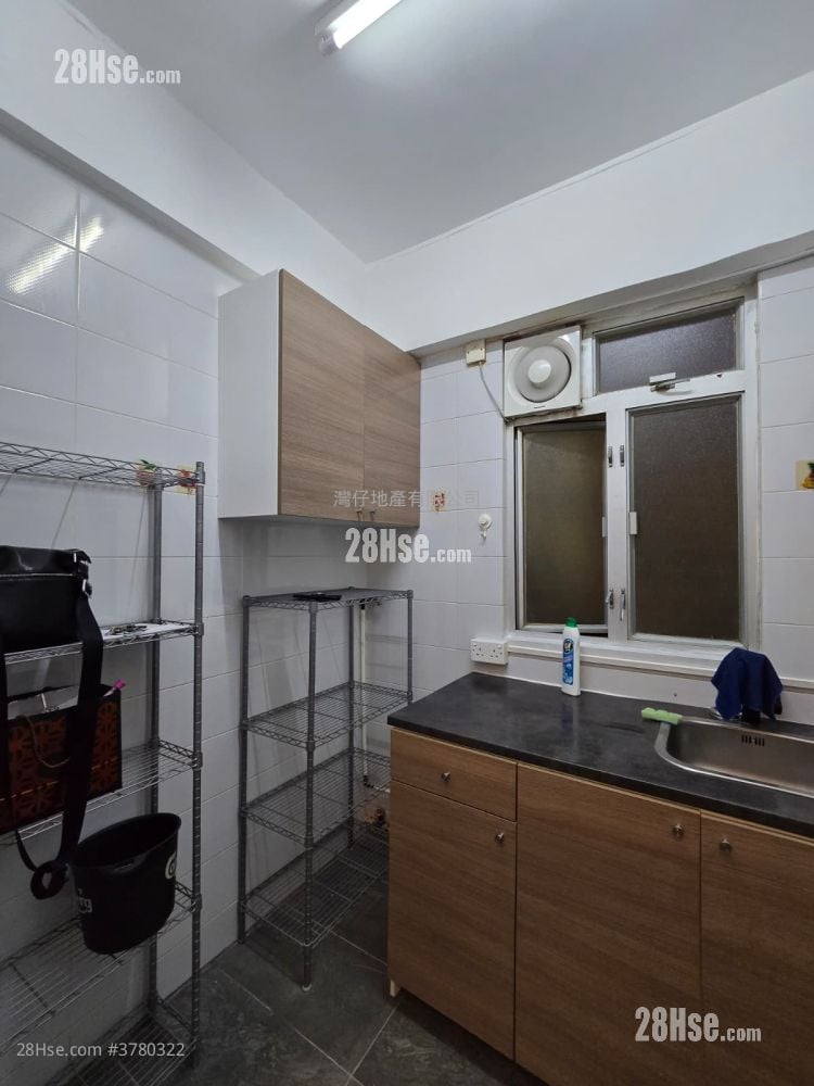 美汉大厦 租盘 2 房 , 1 浴室 351 平方尺