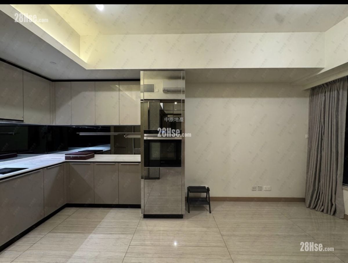 Cullinan West Sell 1 Bedroom 350 ft²