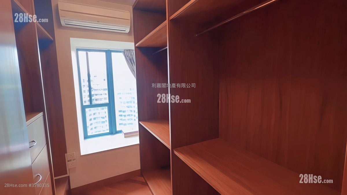 The Long Beach Sell 3 Bedrooms , 2 Bathrooms 816 ft²