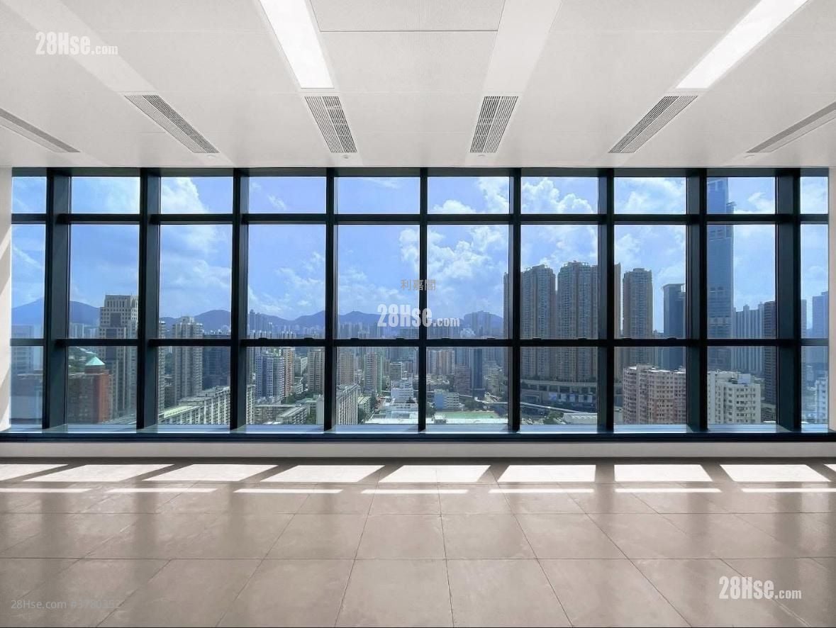 Tsuen Wan International Centre Sell 900 ft²