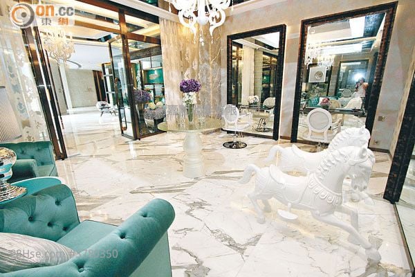 尔峦 售盘 2 房 466 平方尺