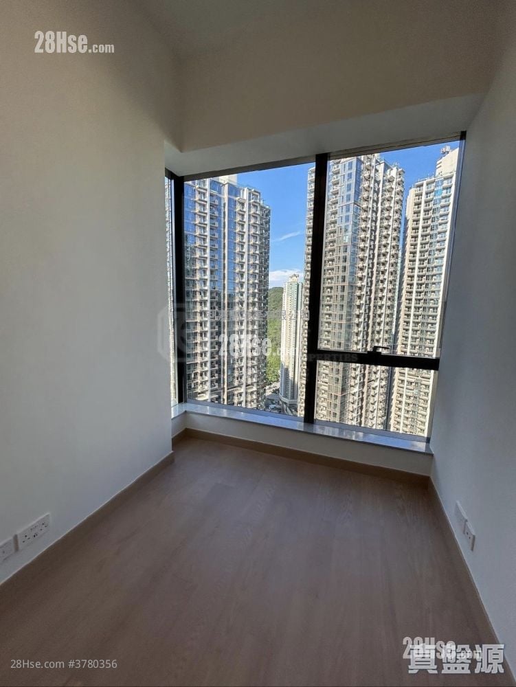 Park Seasons 售盘 2 房 437 平方尺