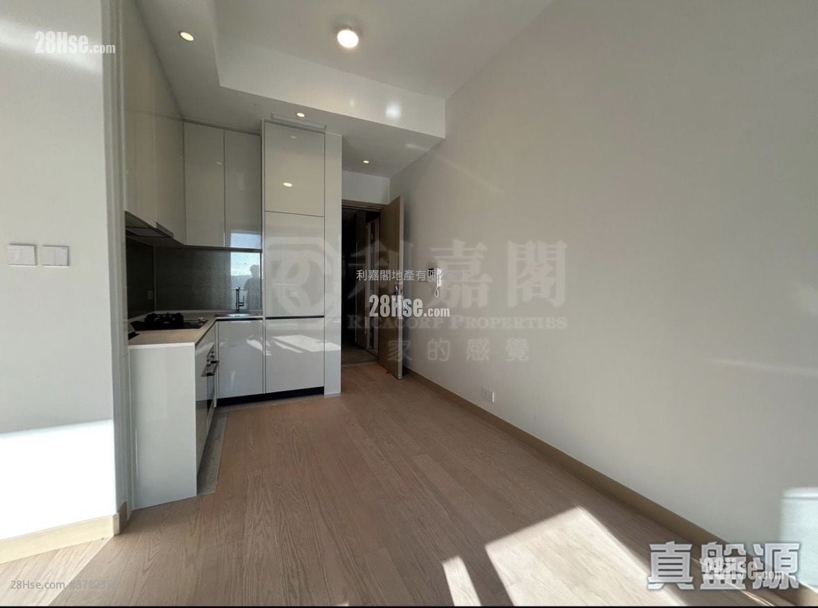 Park Seasons 售盘 2 房 437 平方尺