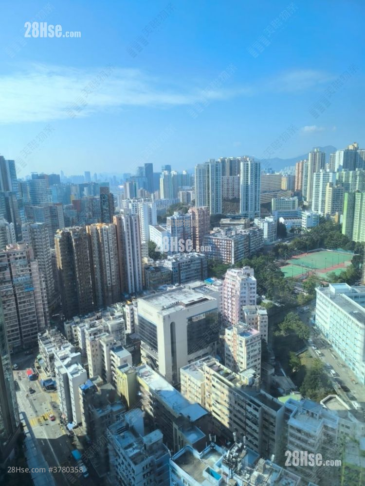 Park Metropolitan Sell 3 Bedrooms , 2 Bathrooms 808 ft²