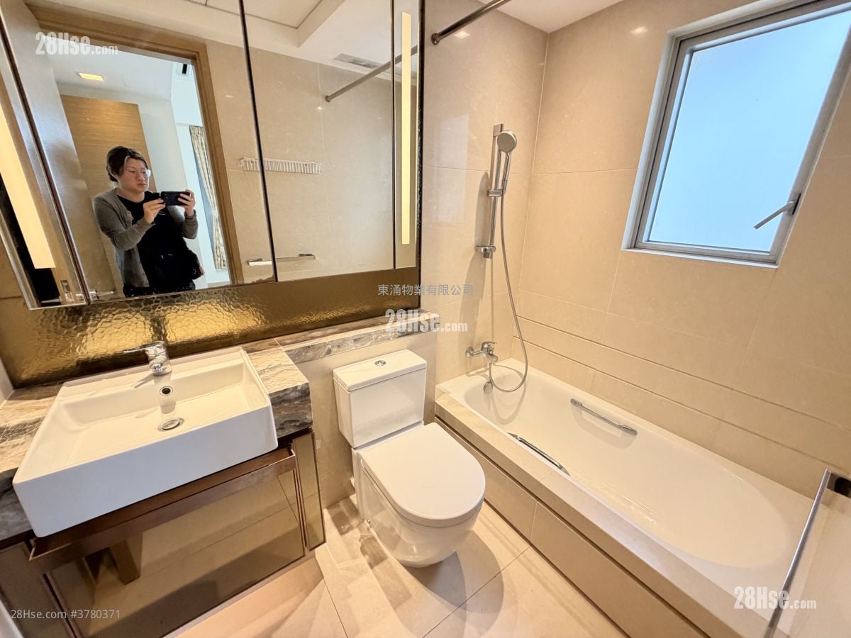 东环 租盘 3 房 , 2 浴室 641 平方尺