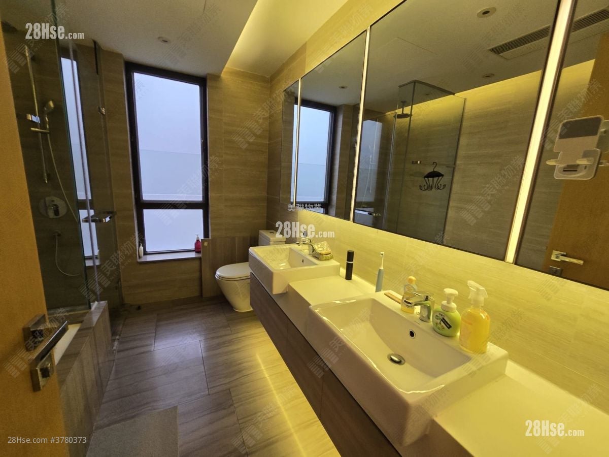 玖珑山 租盘 4 房 1,538 平方尺