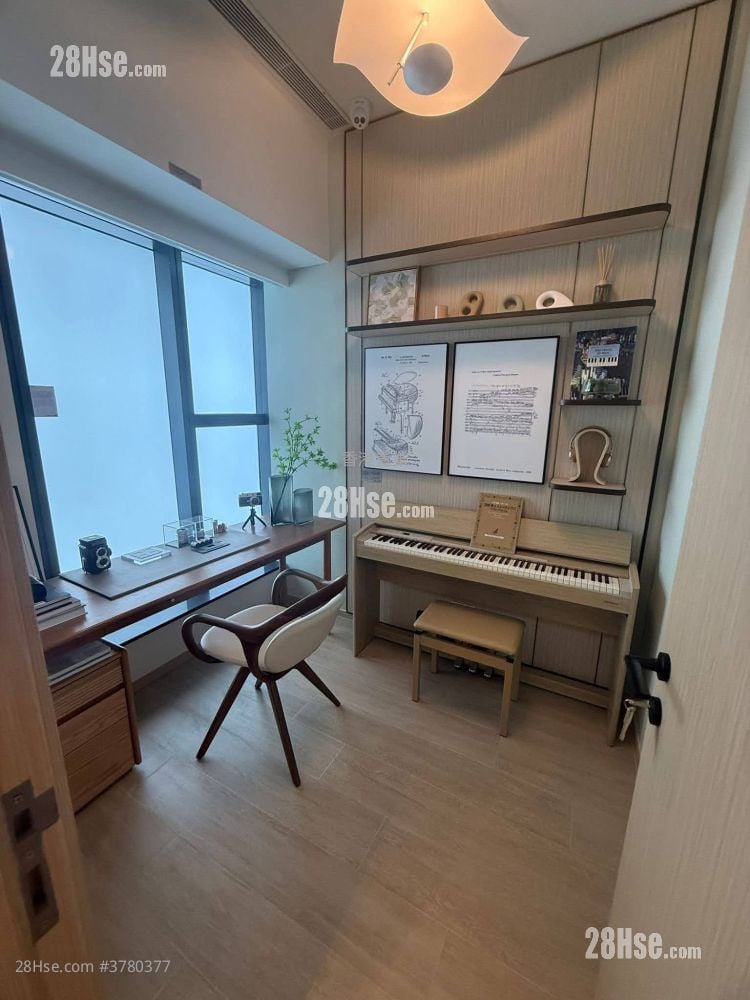 Phoenext Sell 1 Bedroom , 1 Bathroom 242 ft²