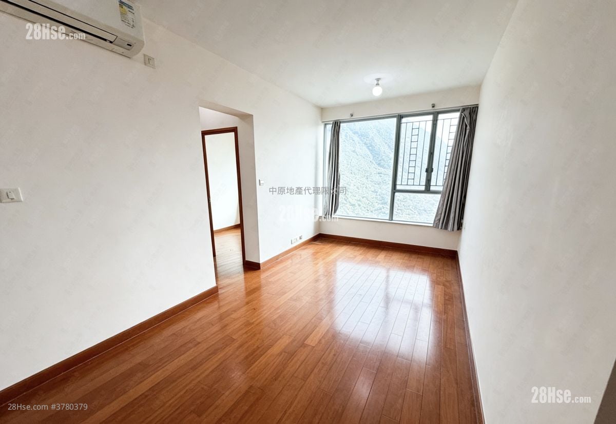 Coastal Skyline Sell 2 Bedrooms , 1 Bathroom 490 ft²