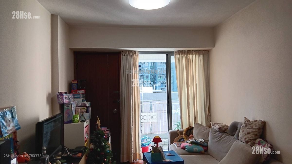 Southern Lodge Sell 2 Bedrooms 517 ft²