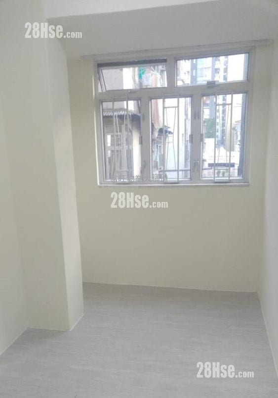 Tai Koon Mansion Sell 2 Bedrooms , 1 Bathroom 460 ft²