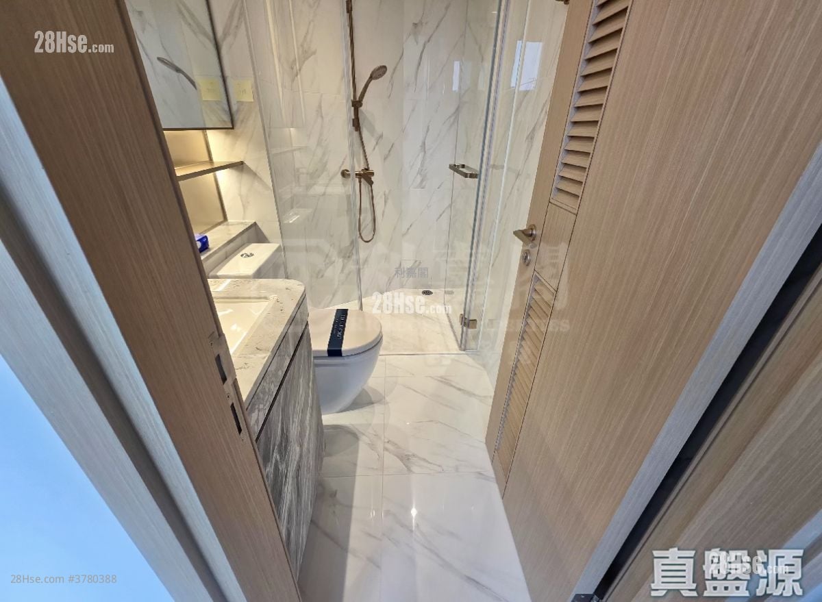 Double Coast 售盘 1 房 325 平方尺