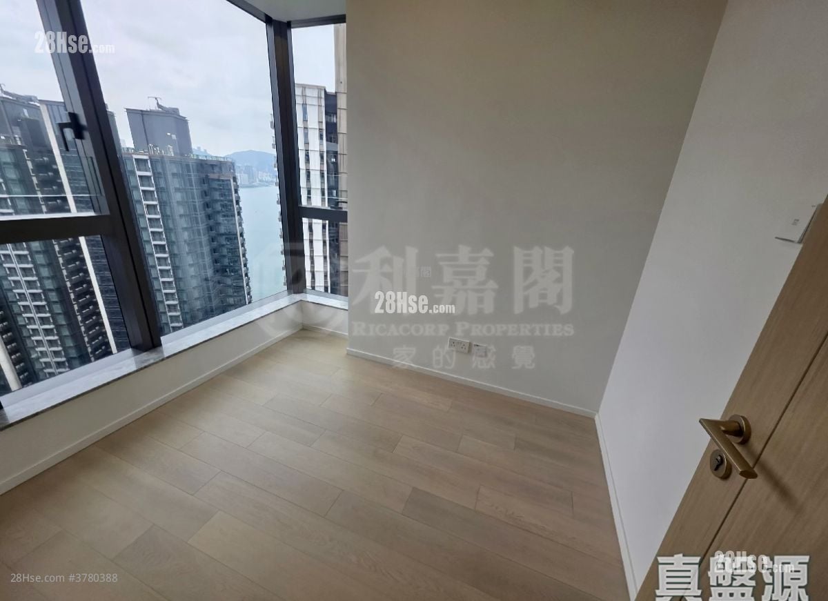 Double Coast 售盘 1 房 325 平方尺