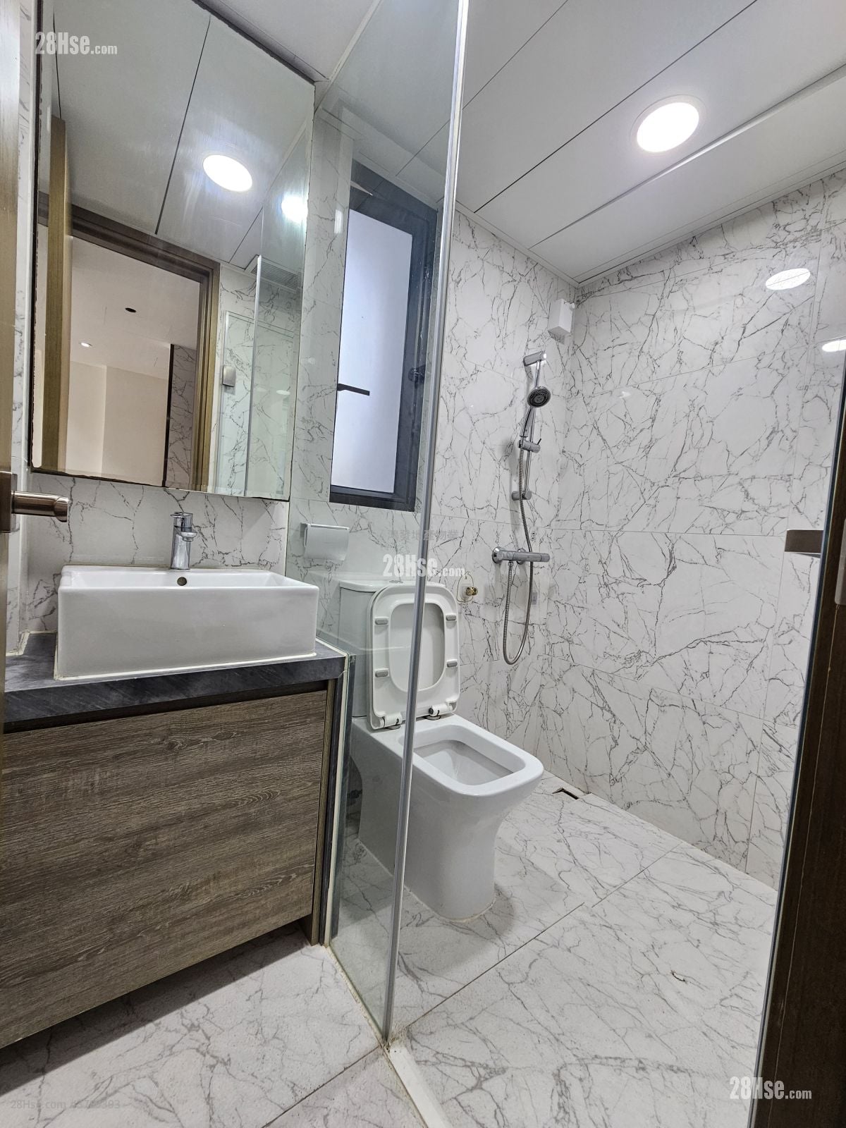 Ava61 Rental 1 Bedroom , 1 Bathroom 232 ft²