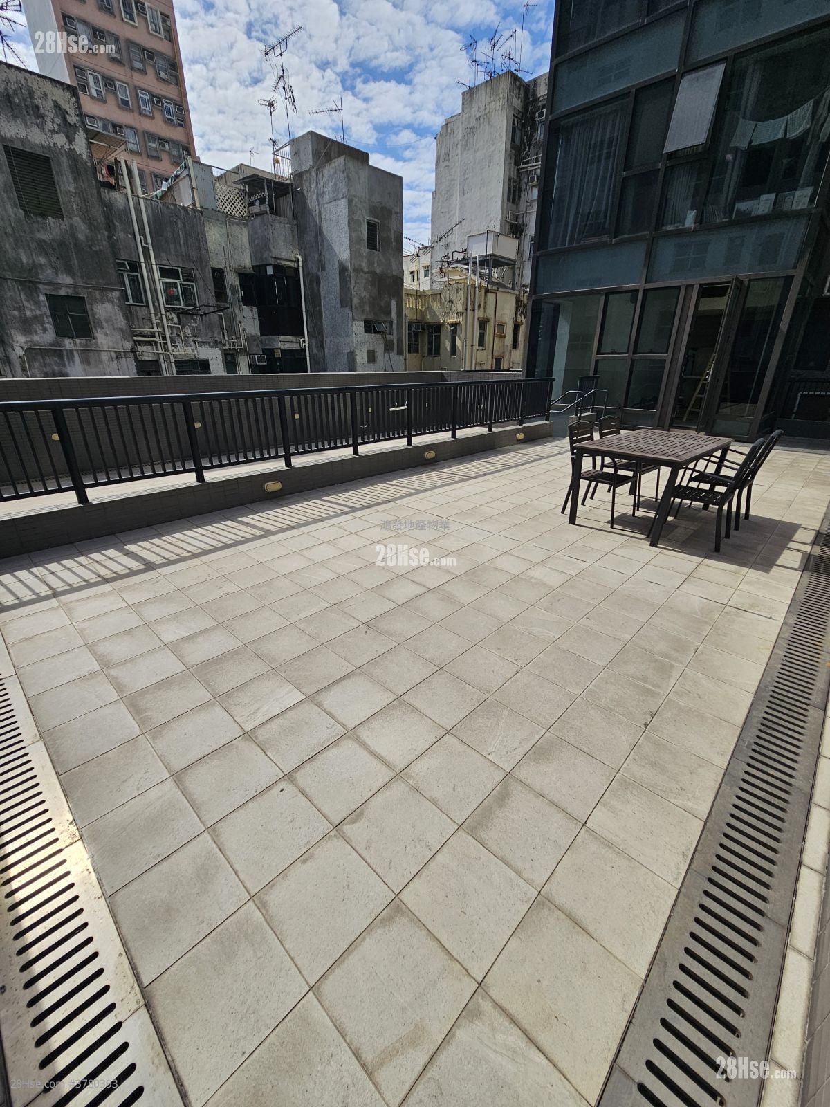 Ava61 Rental 1 Bedroom , 1 Bathroom 232 ft²