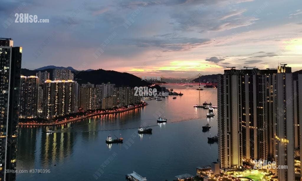 御凯 售盘 4 房 , 3 浴室 998 平方尺