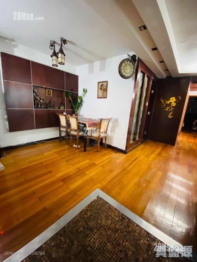 太古城 售盘 3 房 , 2 浴室 760 平方尺