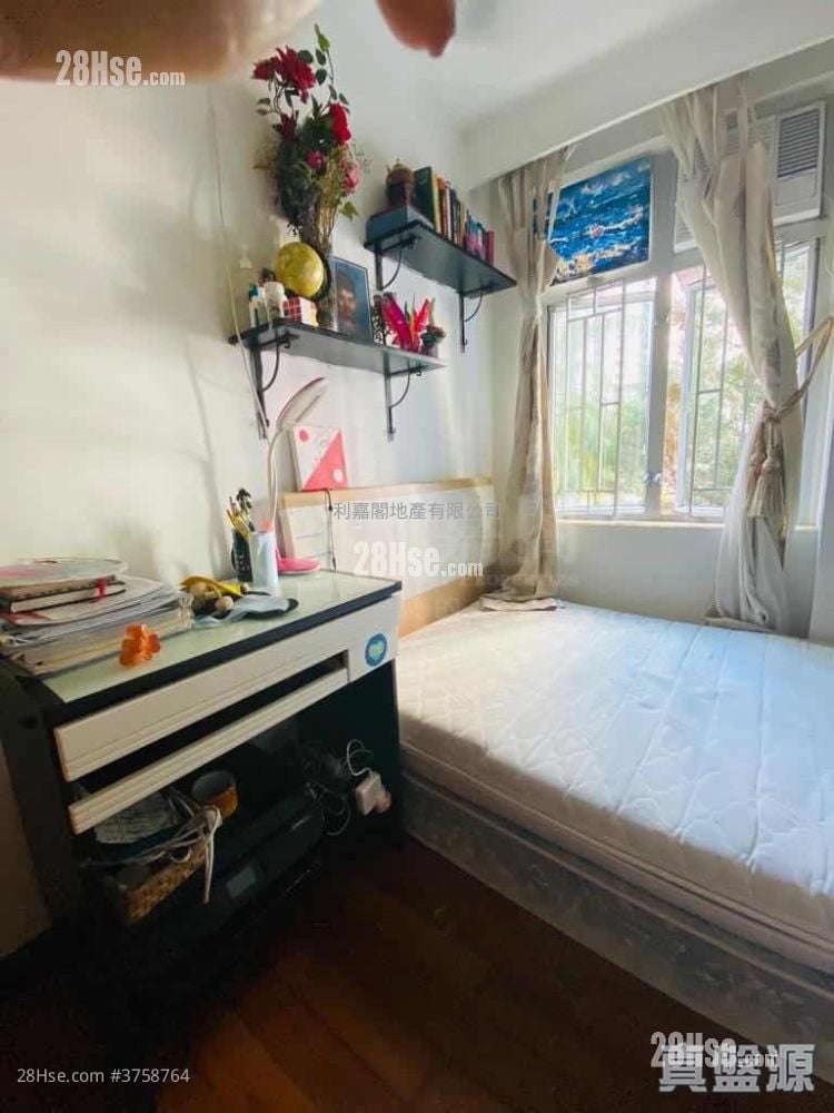 太古城 售盘 3 房 , 2 浴室 760 平方尺