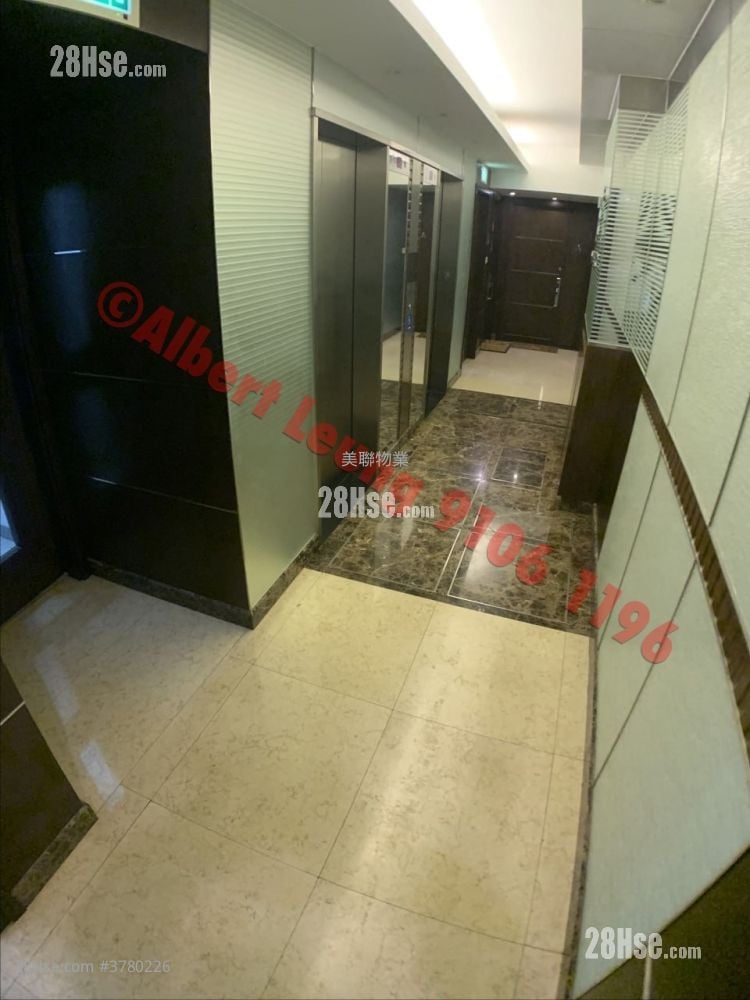 Kingston Lodge Sell 2 Bedrooms , 1 Bathroom 473 ft²