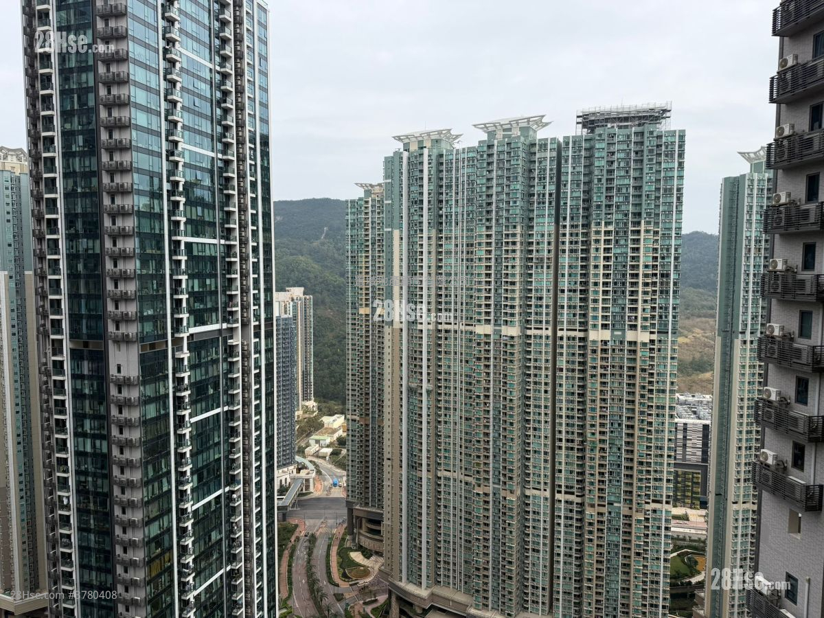 Seasons Place 售盘 1 房 , 1 浴室 322 平方尺