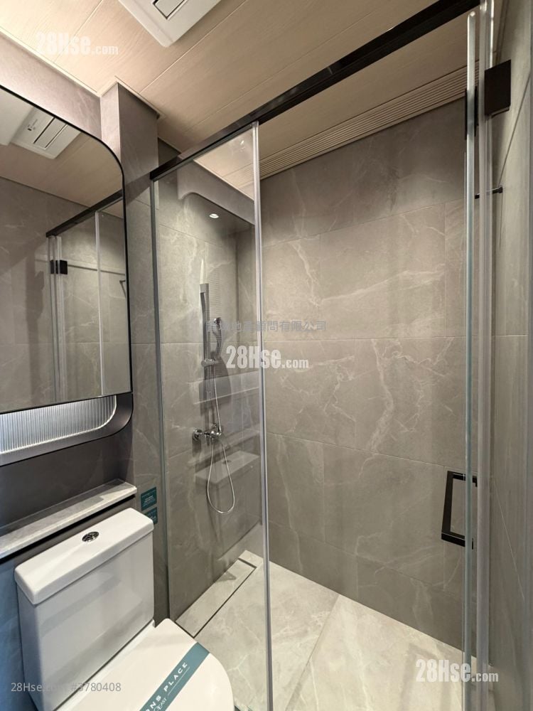 Seasons Place 售盘 1 房 , 1 浴室 322 平方尺