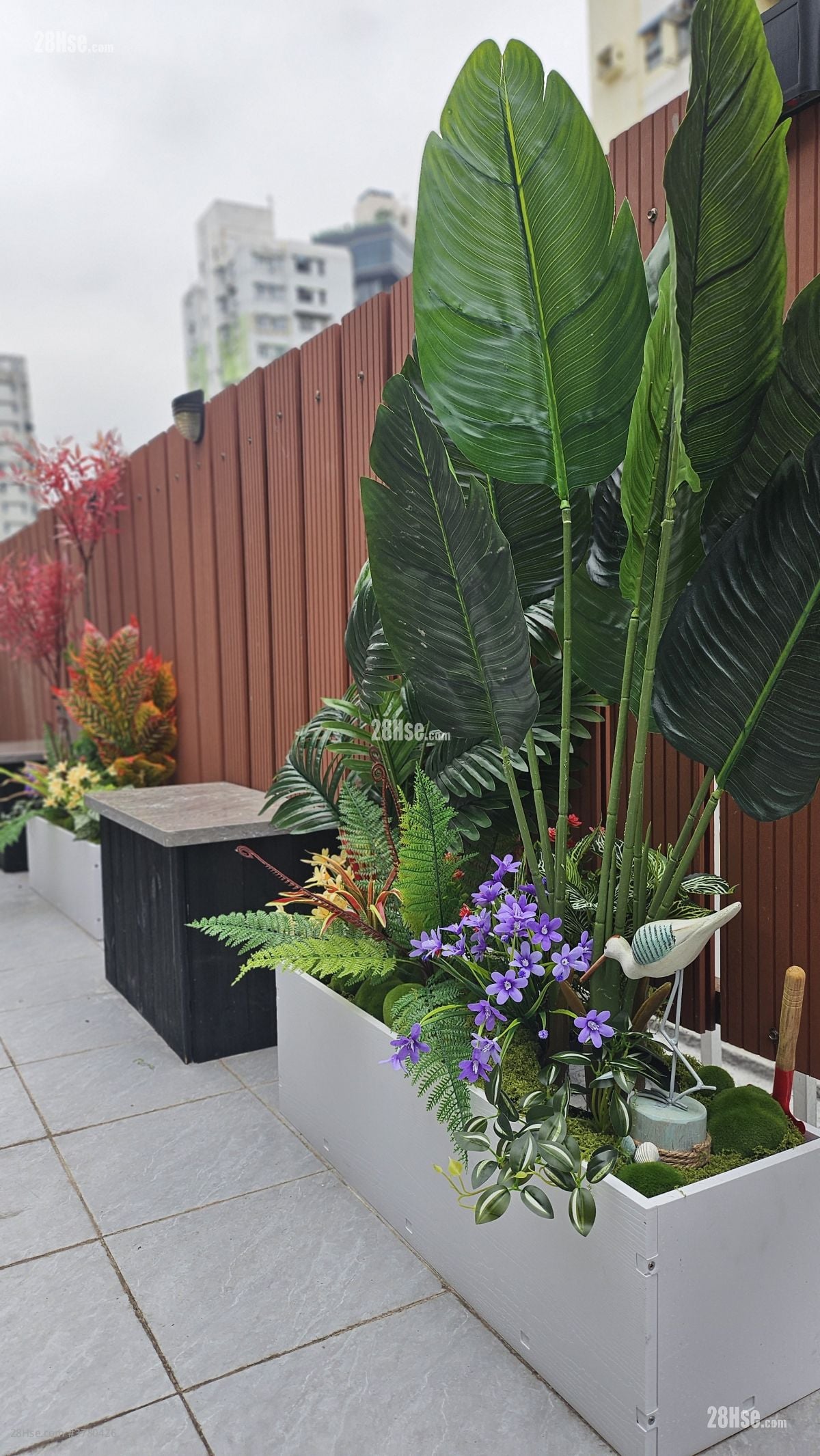 Tung Hing Building Rental 100 ft²