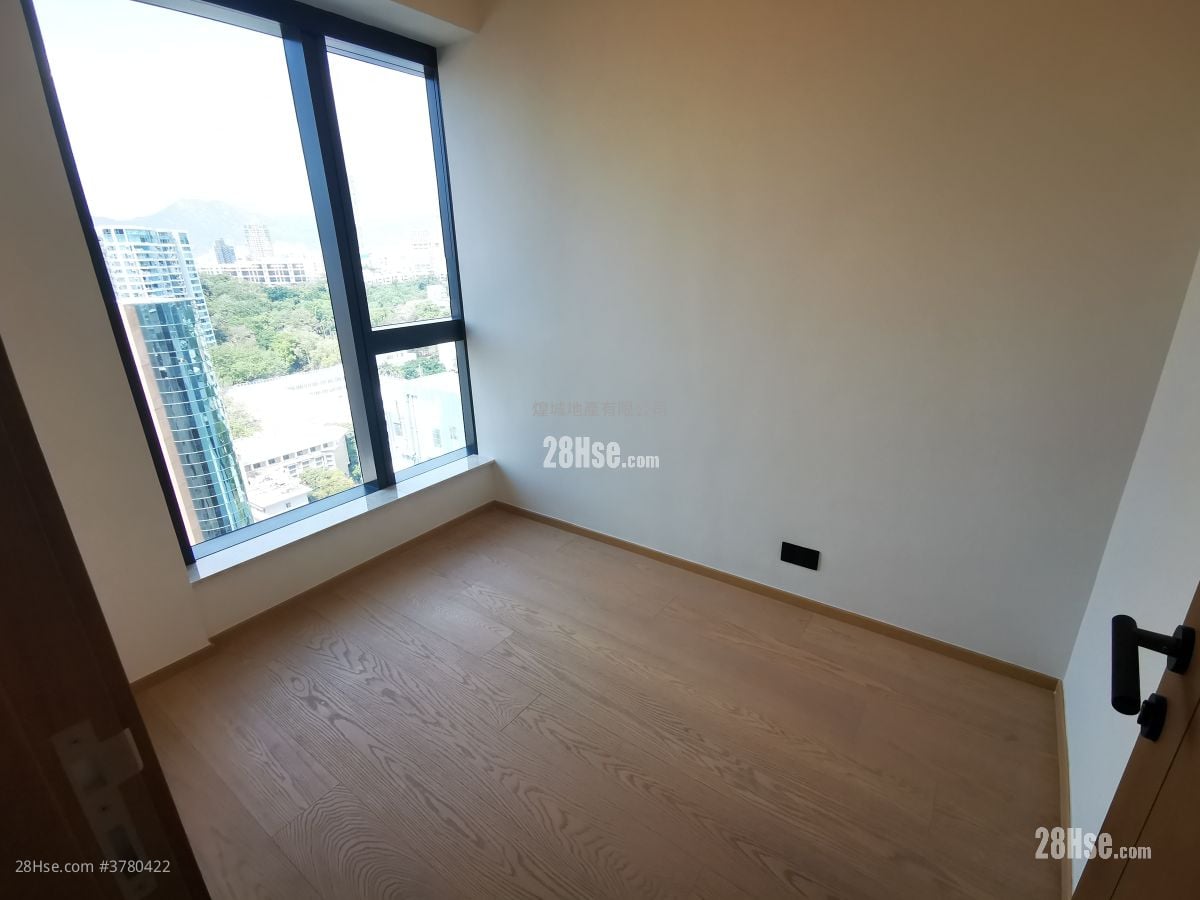 Topside Residence Rental 2 Bedrooms , 1 Bathroom 385 ft²