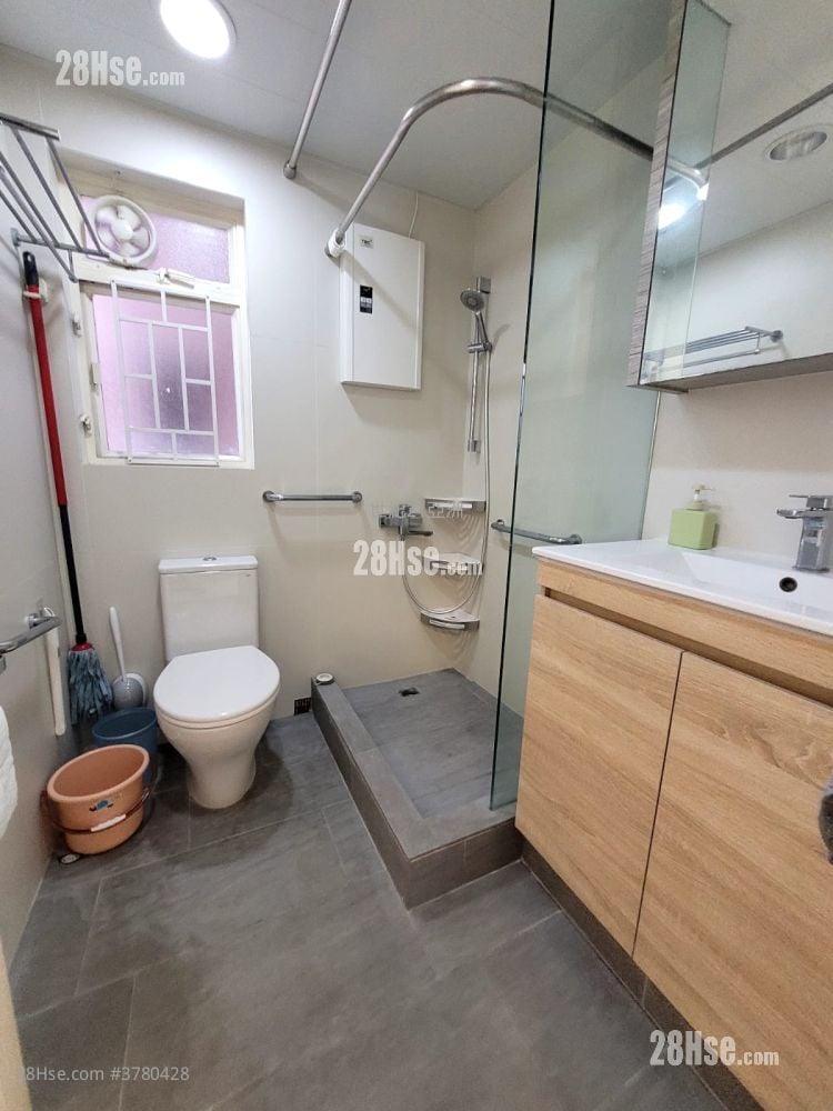 李节花园 售盘 2 房 , 1 浴室 397 平方尺