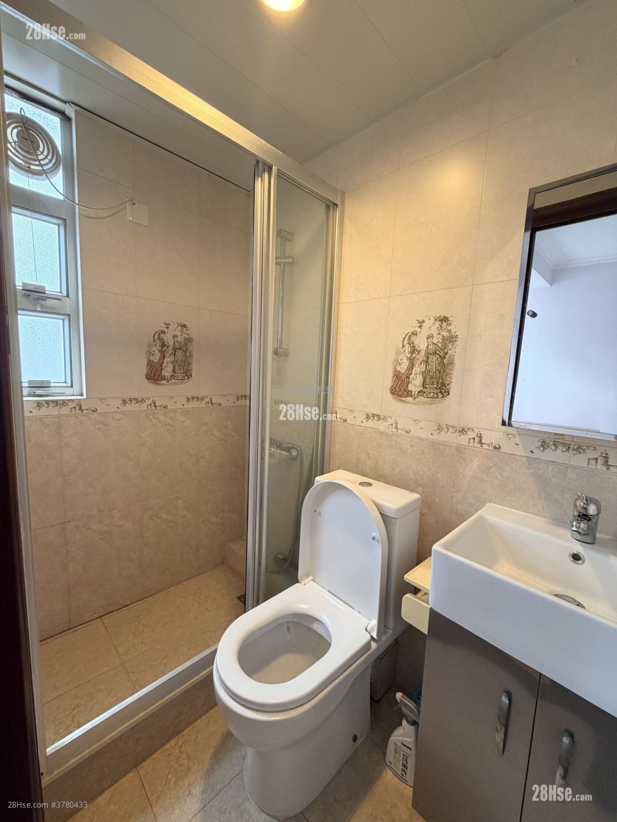 Hunghom Rental 3 Bedrooms , 2 Bathrooms 433 ft²