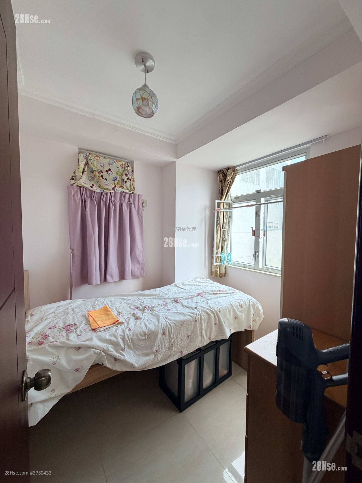 Hunghom Rental 3 Bedrooms , 2 Bathrooms 433 ft²