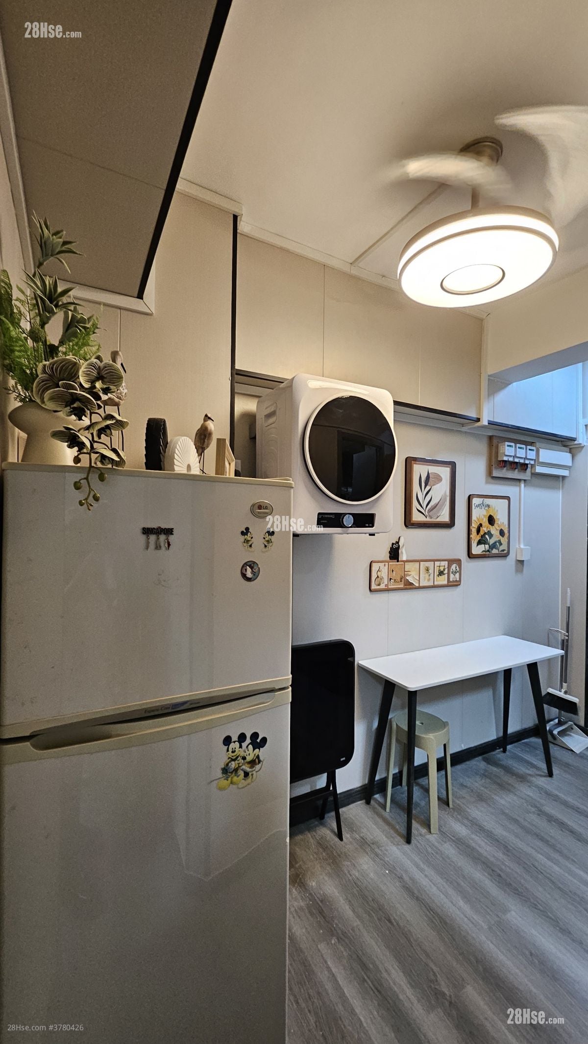 Tung Hing Building Rental 100 ft²