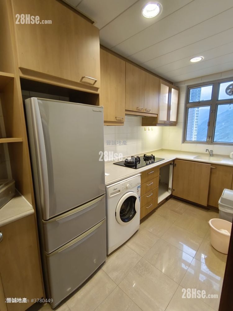 Bellagio Rental 2 Bedrooms , 1 Bathroom 517 ft²