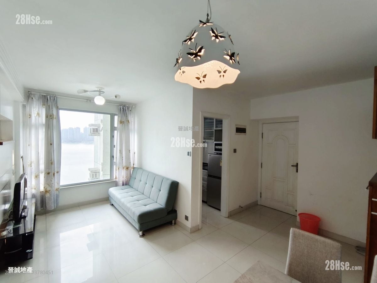 Lido Garden Rental 2 Bedrooms , 2 Bathrooms 617 ft²