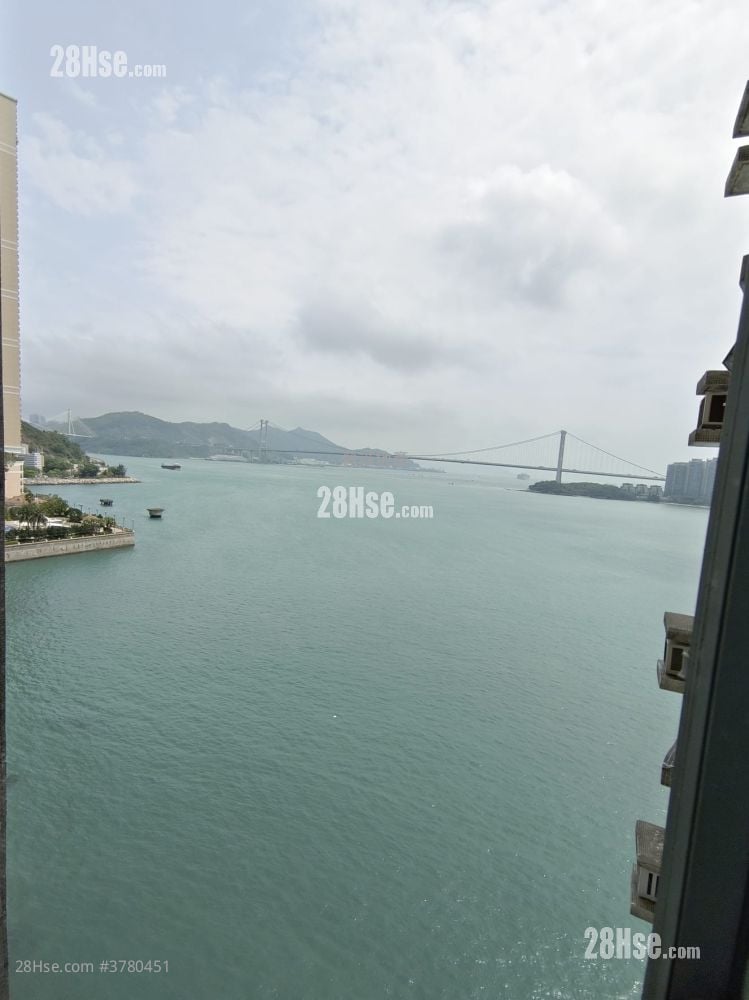 Lido Garden Rental 2 Bedrooms , 2 Bathrooms 617 ft²