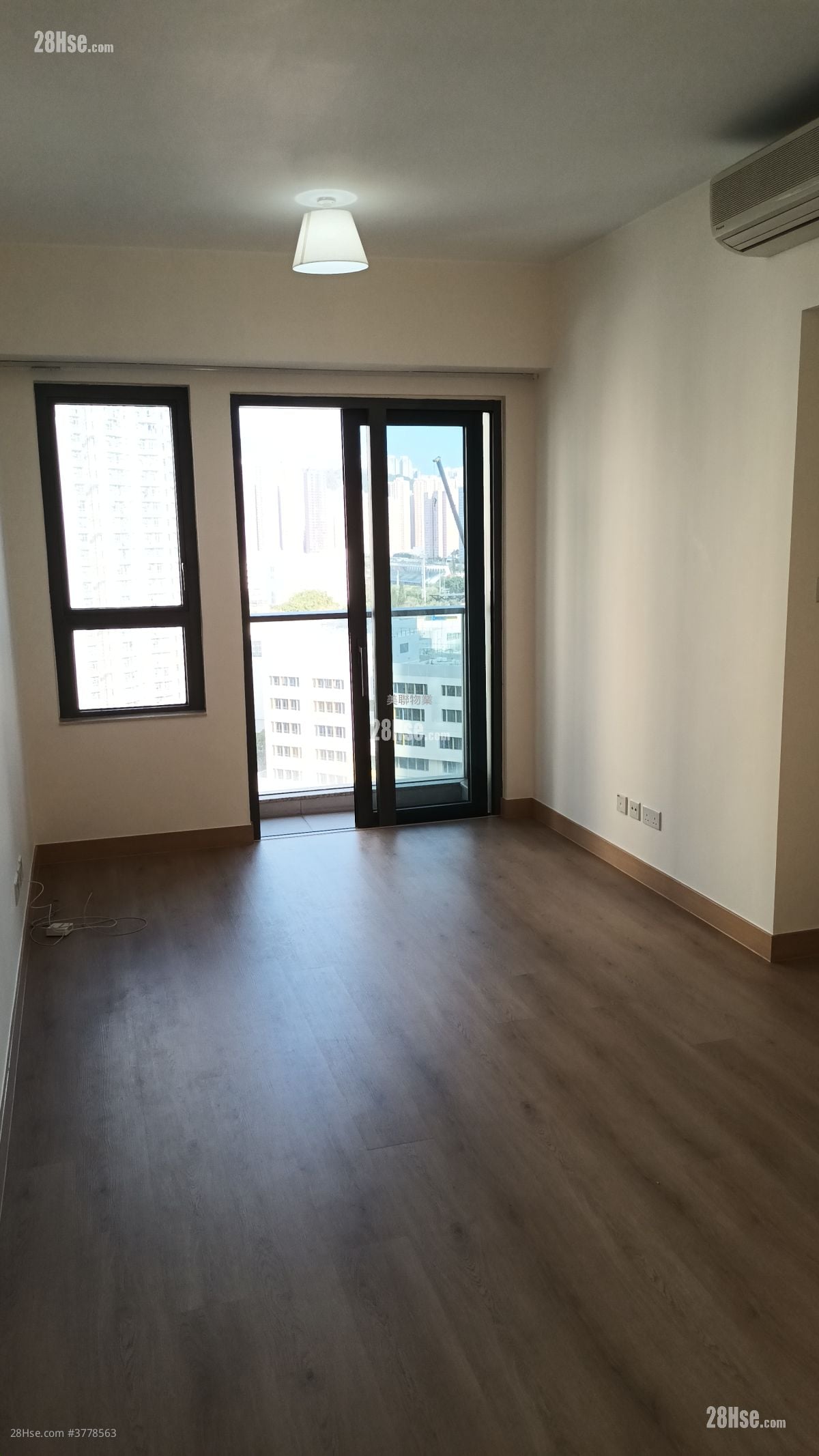 天寰 租盘 3 房 , 2 浴室 640 平方尺