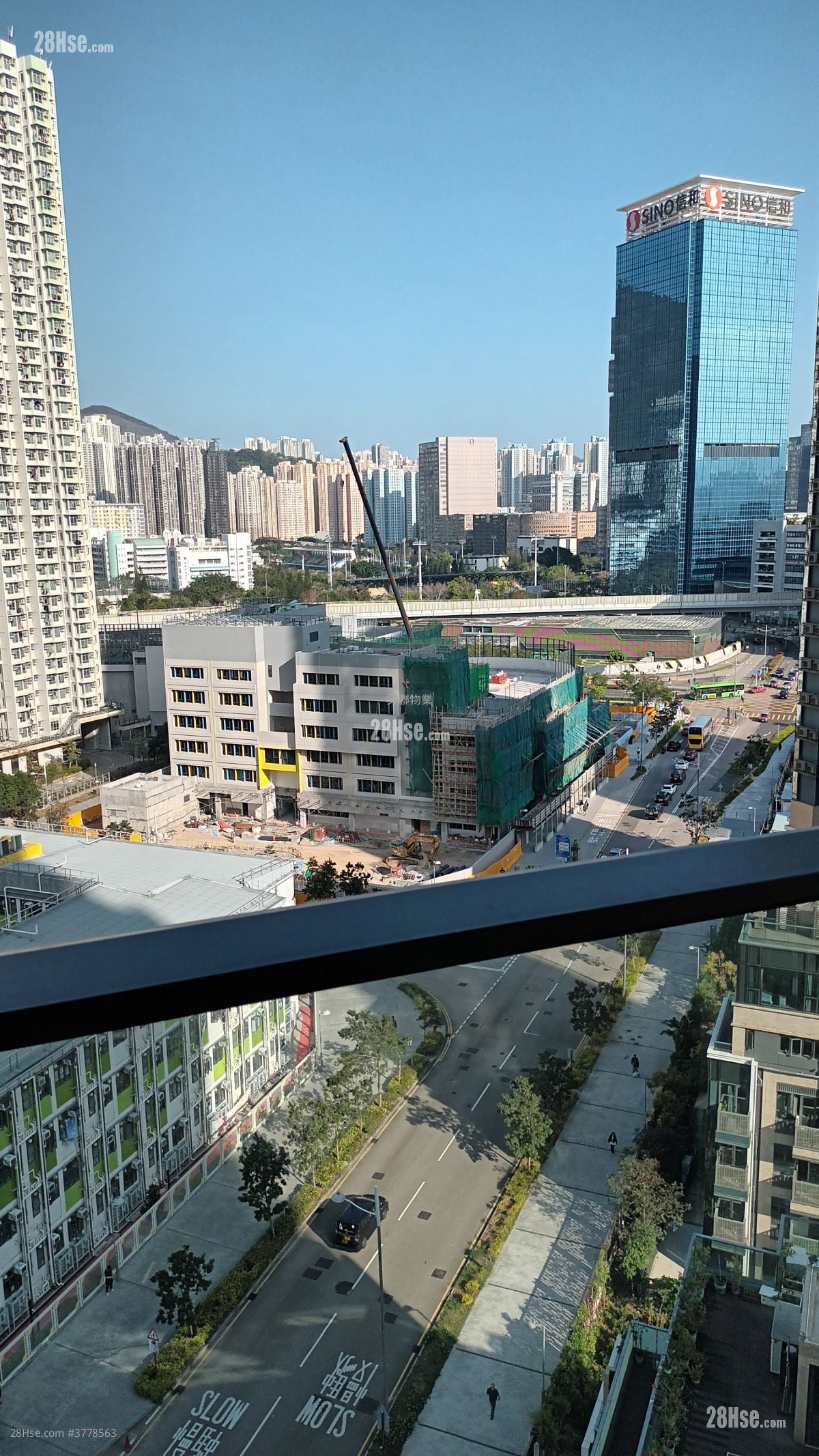 天寰 租盘 3 房 , 2 浴室 640 平方尺