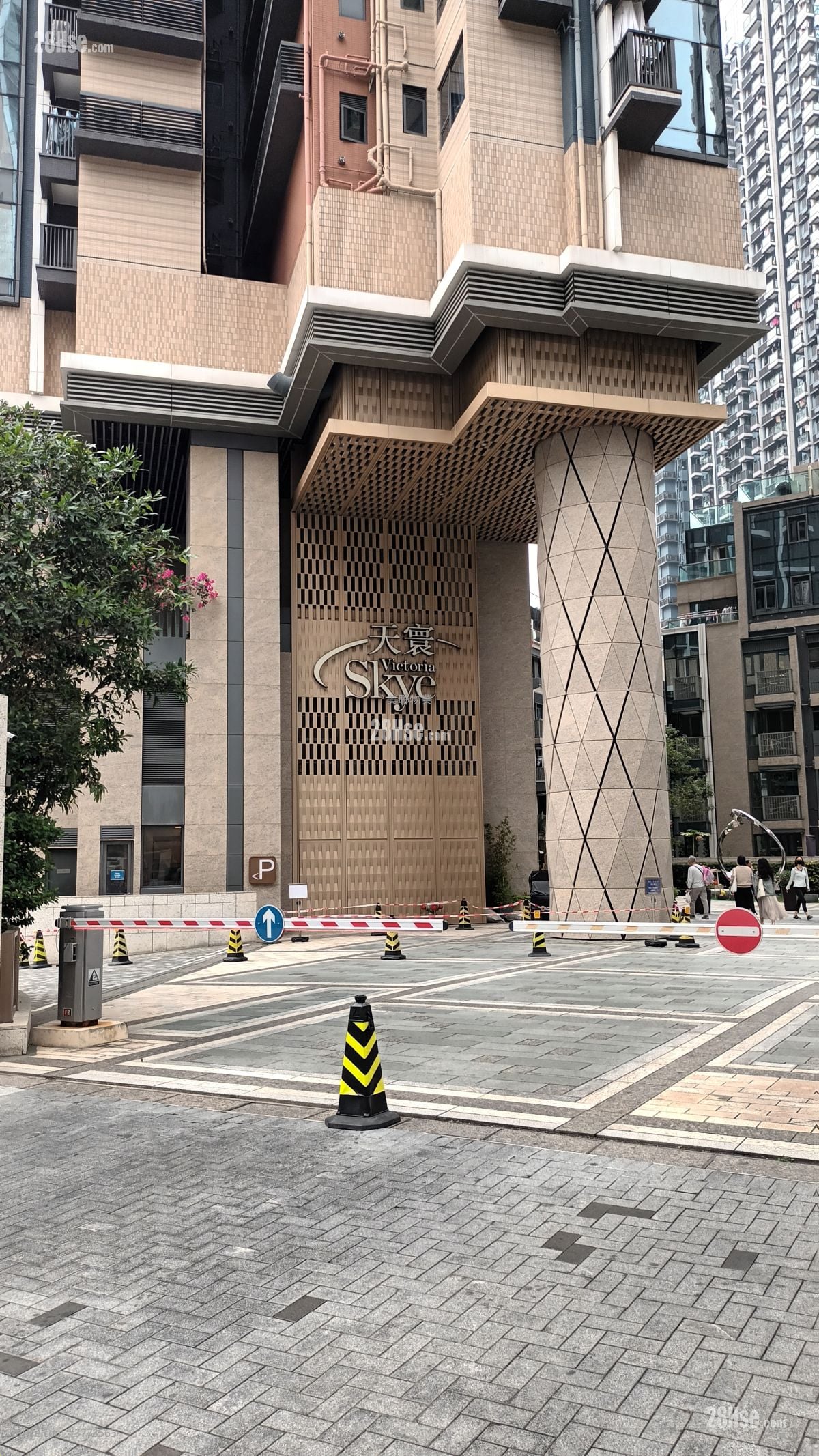 天寰 租盘 3 房 , 2 浴室 640 平方尺