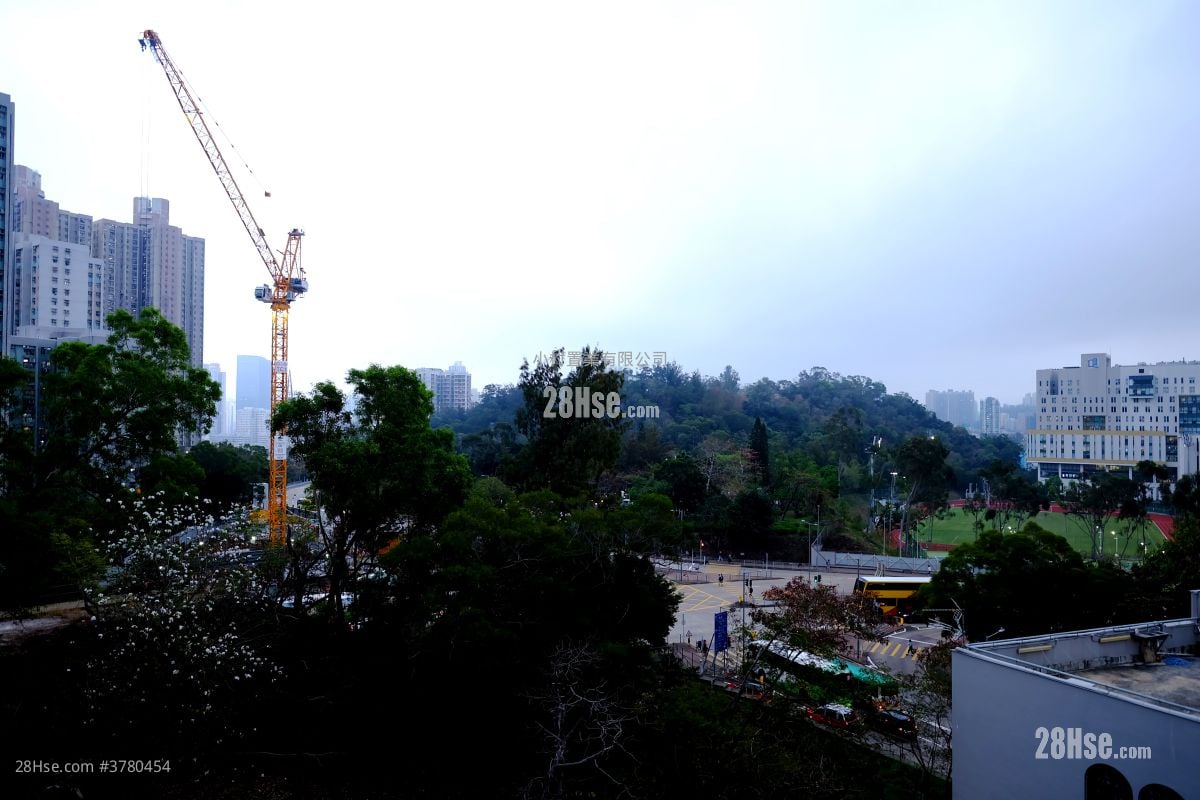 View: 89-91 Broadcast Drive Rental 3 Bedrooms , 2 Bathrooms 2,312 ft²