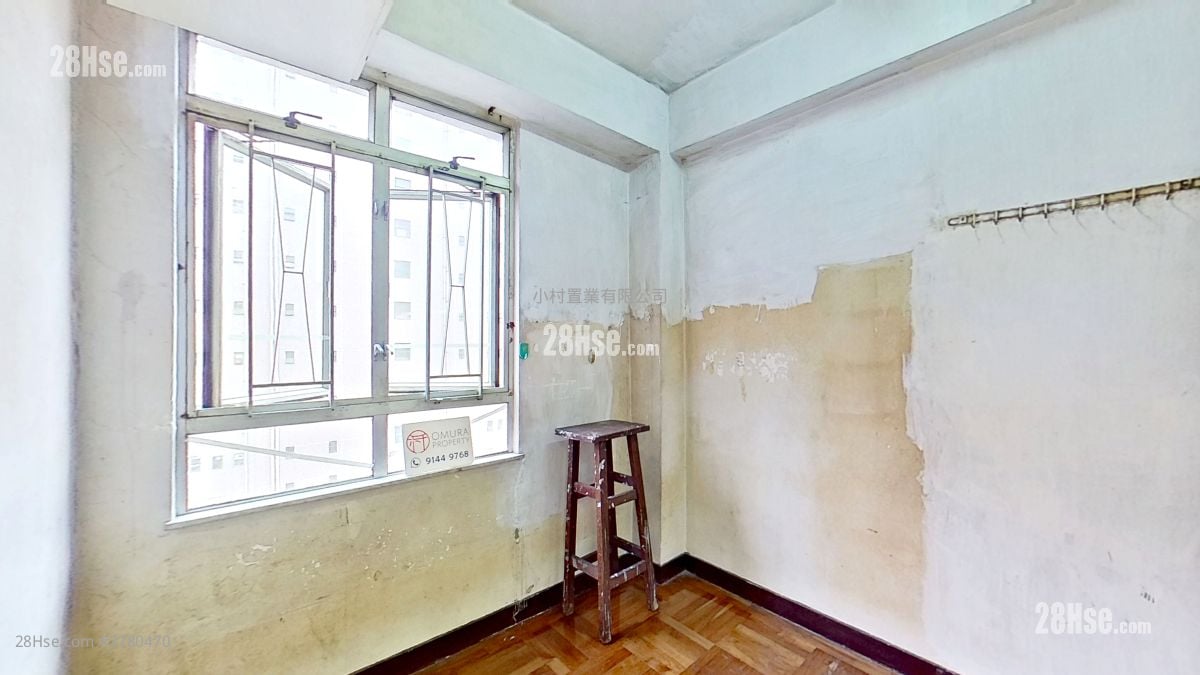 master room: Mansun House Sell 2 Bedrooms , 1 Bathroom 294 ft²