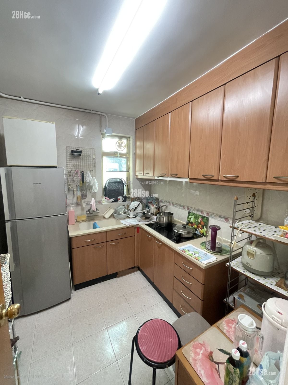 Sheungshui Sell 3 Bedrooms , 1 Bathroom 630 ft²
