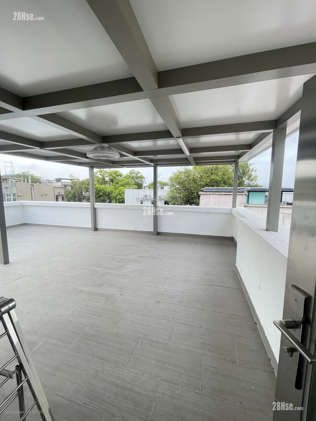 Sheungshui Sell 3 Bedrooms , 1 Bathroom 630 ft²