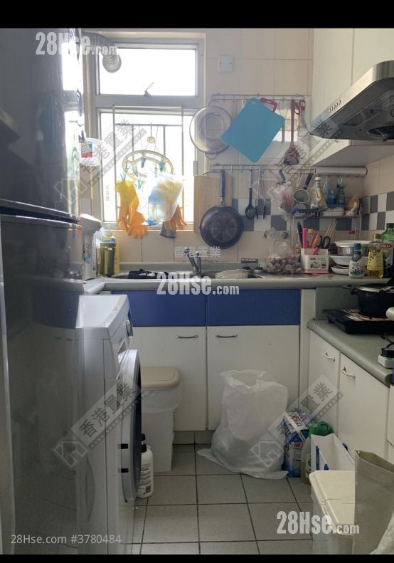 彩明苑 售盘 3 房 , 1 浴室 650 平方尺