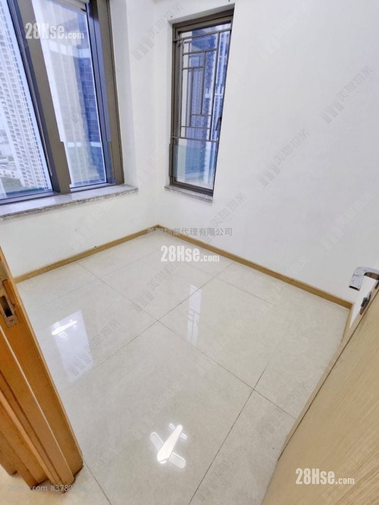 海之恋 售盘 3 房 754 平方尺