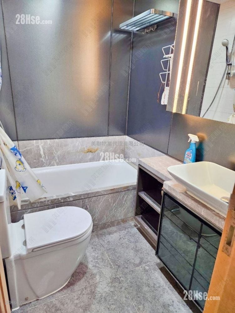 海之恋 售盘 3 房 754 平方尺