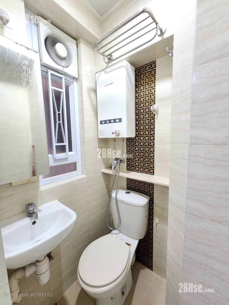 新安大楼 租盘 1 房 , 1 浴室 180 平方尺