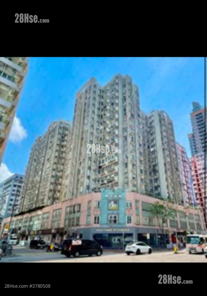 Sunshine Plaza Sell 2 Bedrooms , 1 Bathroom 357 ft²