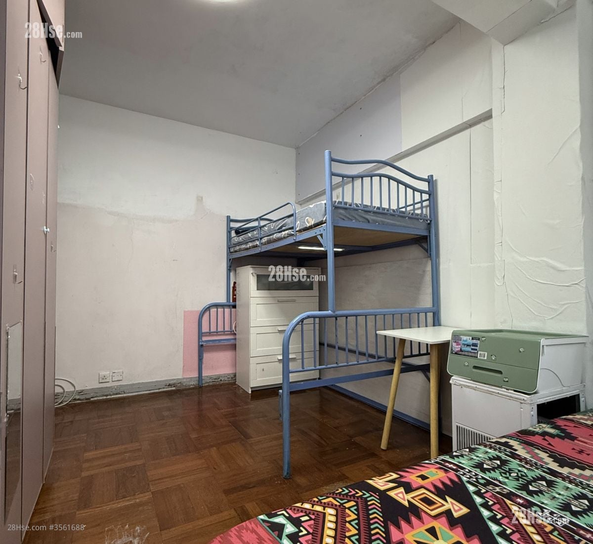 主人房: 希云大厦 租盘 4 房 , 2 浴室 880 平方尺